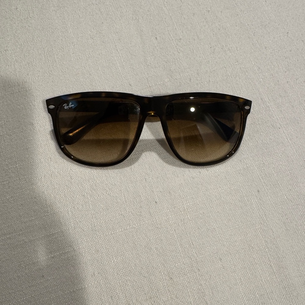 Ray-Ban Tortoise Shell Sunglasses